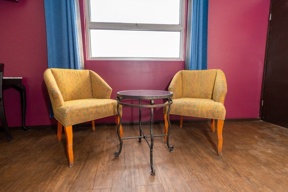 Hotel Rose Ensenada Deluxe Room 8