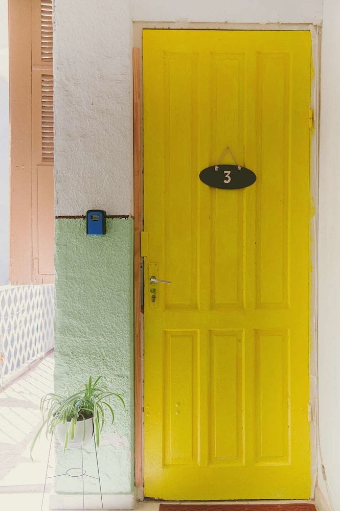 undefined 15 Ben Yehuda Studios 6