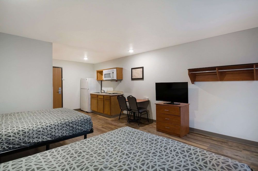 Standard Room, 2 Double Beds, Non Smoking