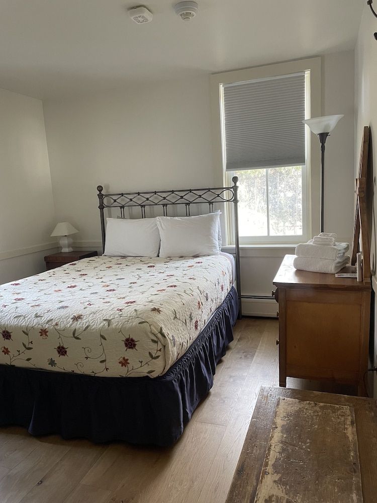 Superior Room, 1 Queen Bed
