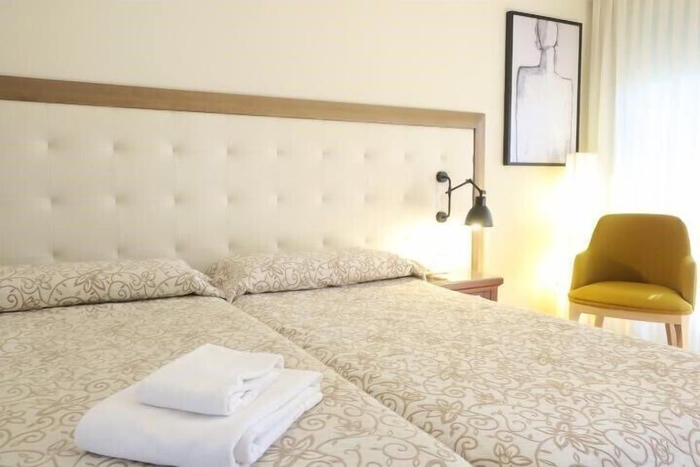 Hotel Playa Canet Double Room Single Use 4