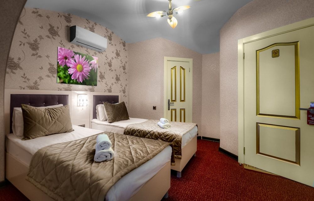 Center Hotel Baku Standard Double Room 2