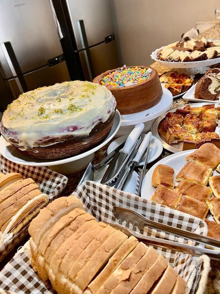 undefined HMG Suites Inn Budget Rio 10