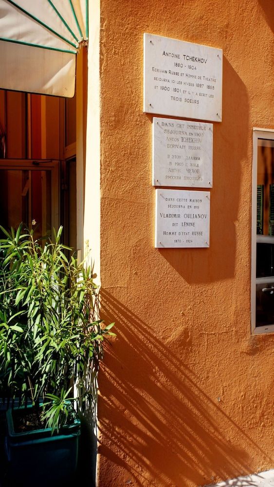 undefined Hotel Oasis 2