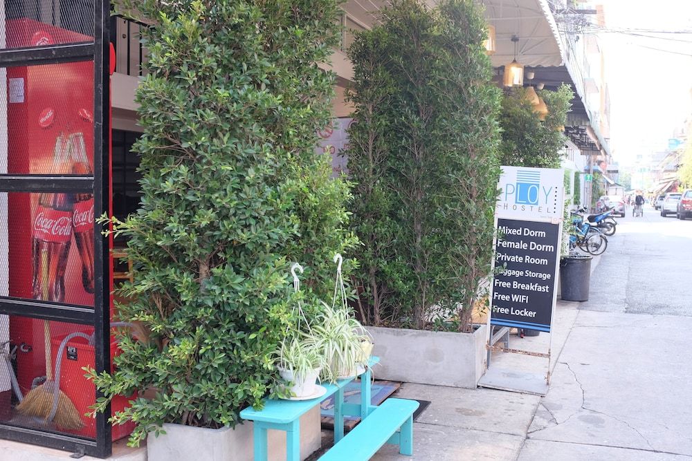 undefined Ploy Hostel 6