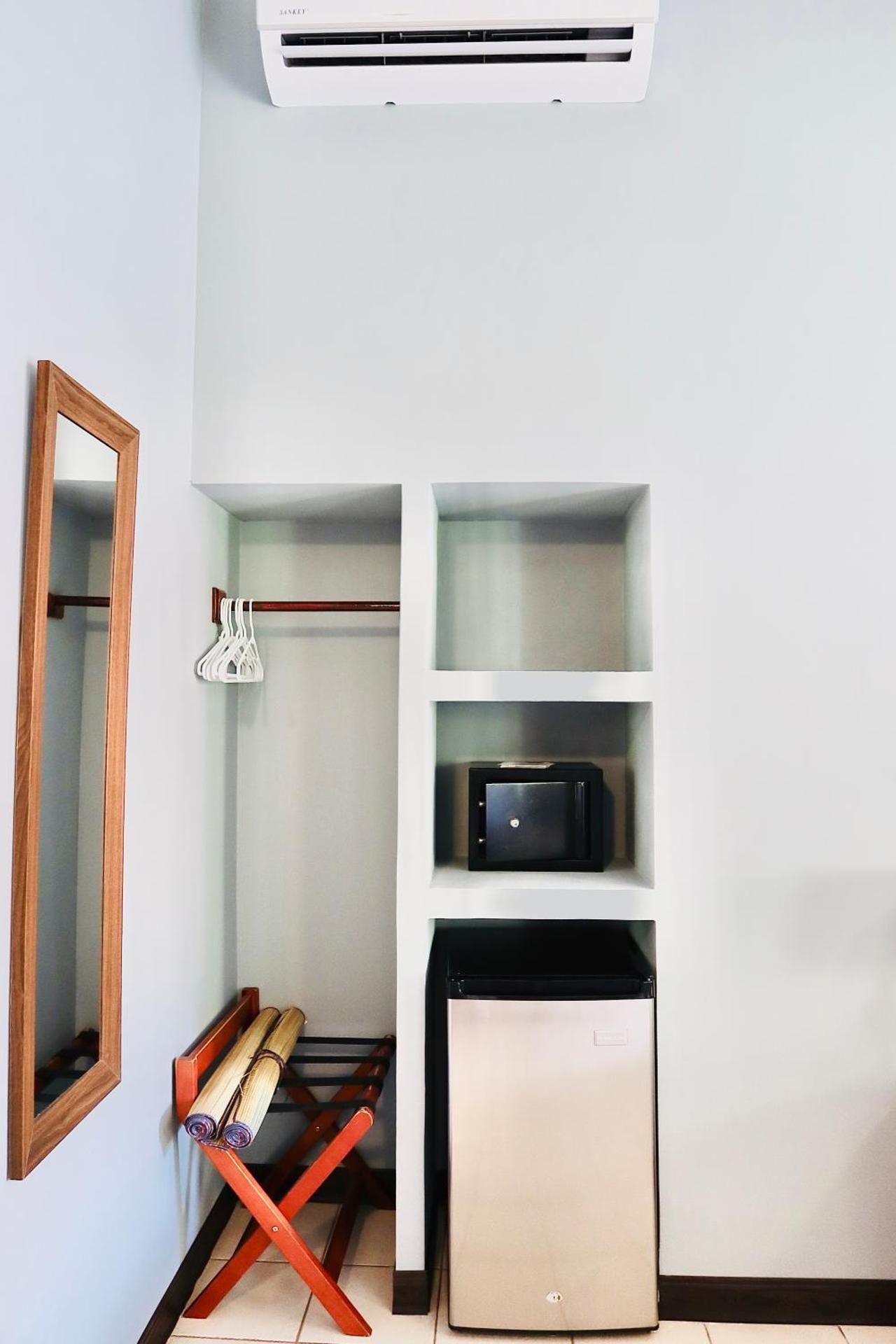 Premium Quadruple Room