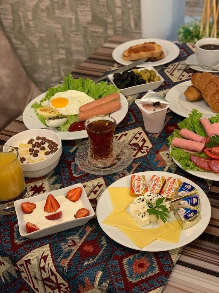 undefined Mildom Hotel Baku 6