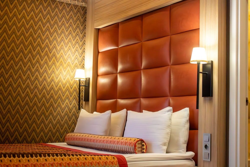 Hotel Zade Deluxe Double Room 3