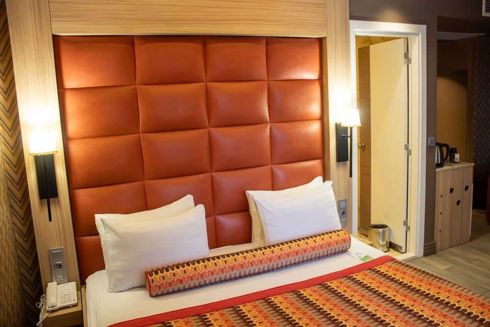 Hotel Zade Deluxe Double Room 2