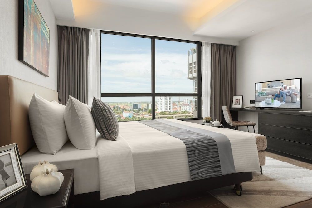 Somerset Norodom Phnom Penh Deluxe Studio 3