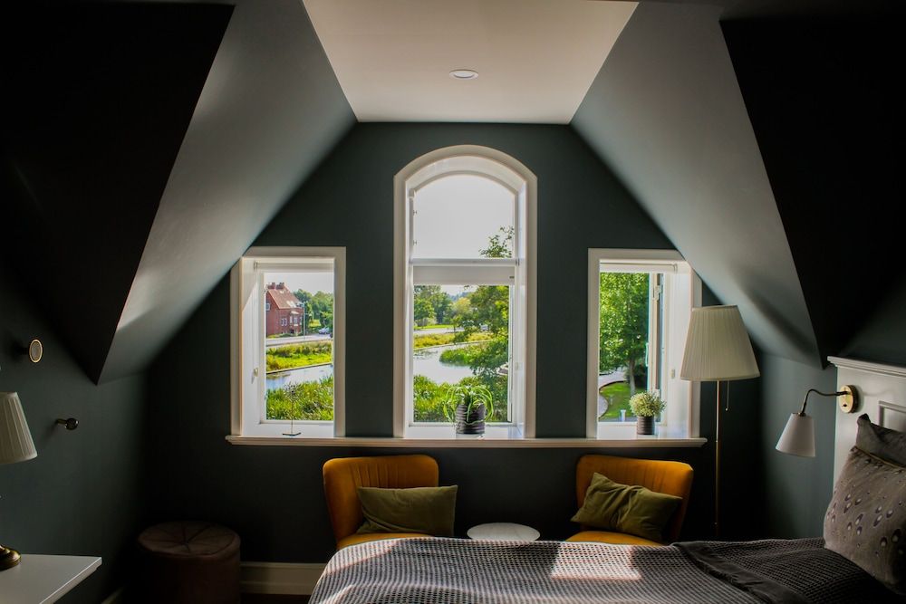 Hostrups Hotel Superior Double Room, 1 Queen Bed, Lake View 7