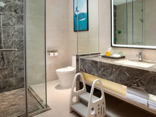 undefined Holiday Inn Shanghai Dishui Lake by IHG 9