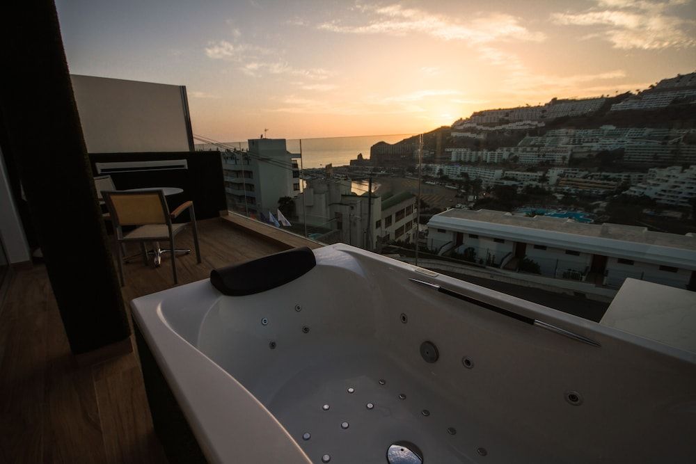 IG Nachosol Atlantic & Yaizasol by Servatur - Adults Only Luxury Apartment, Balcony, Sea View (Single Use, 4th Floor) 8