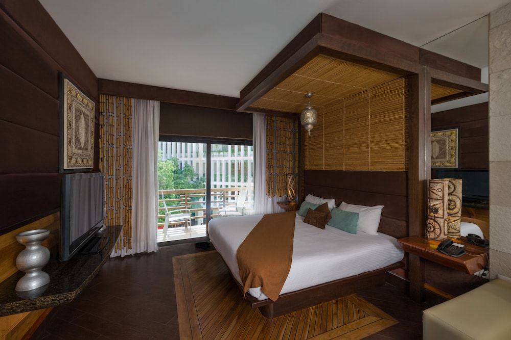 undefined La Divina by Aldea Thai 4