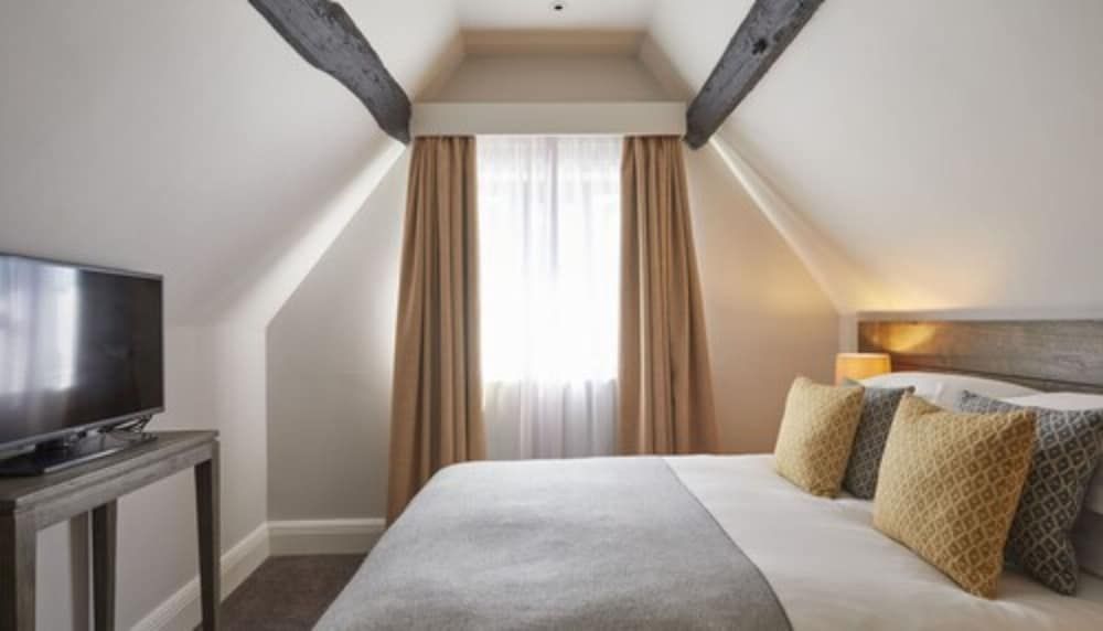 Cosy Loft Double Room