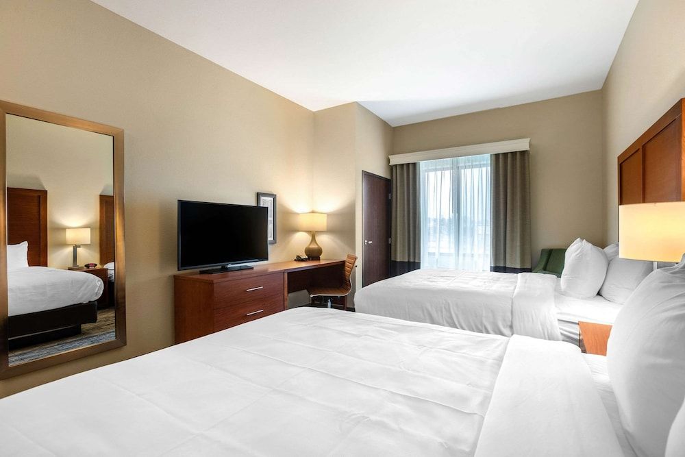 Room, 2 Queen Beds, Accessible, Non Smoking