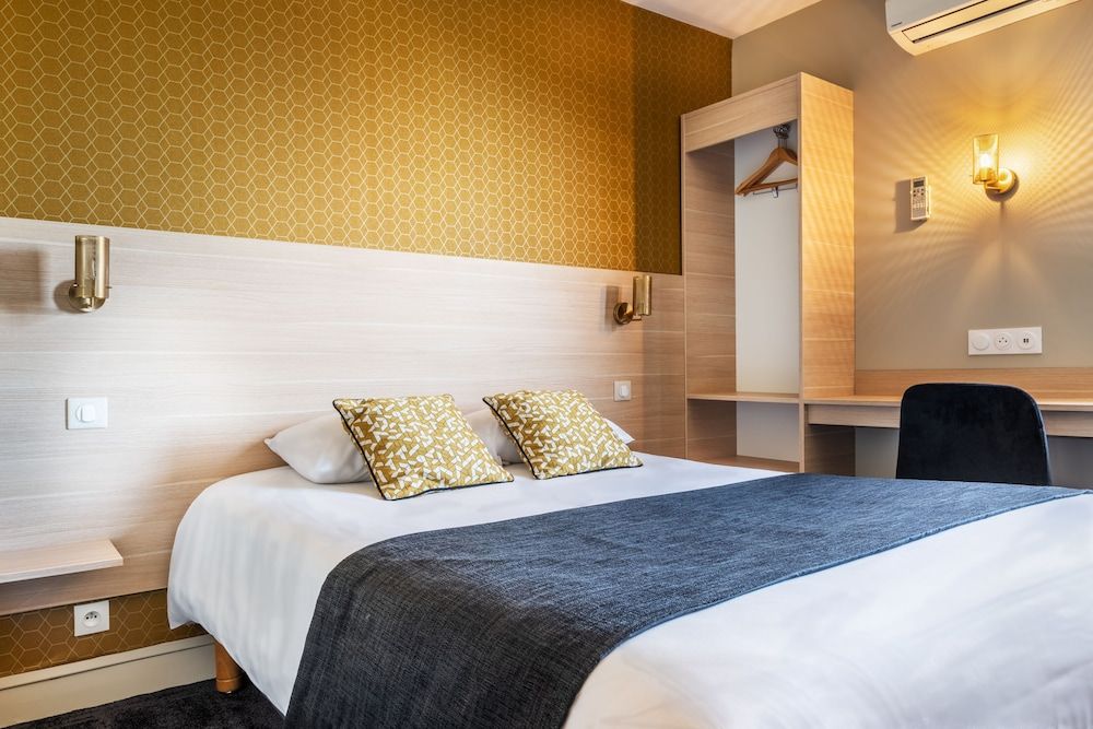 Classic Double Room, Private Bathroom