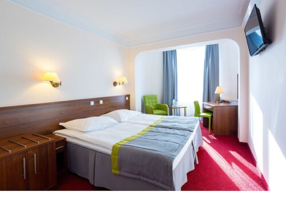 Standard Plus Double Room