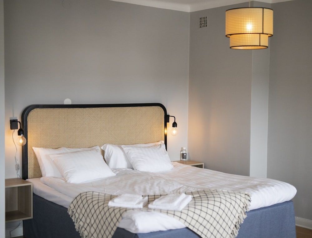 Hotell & Bistro Rödesund Family Room, Private Bathroom