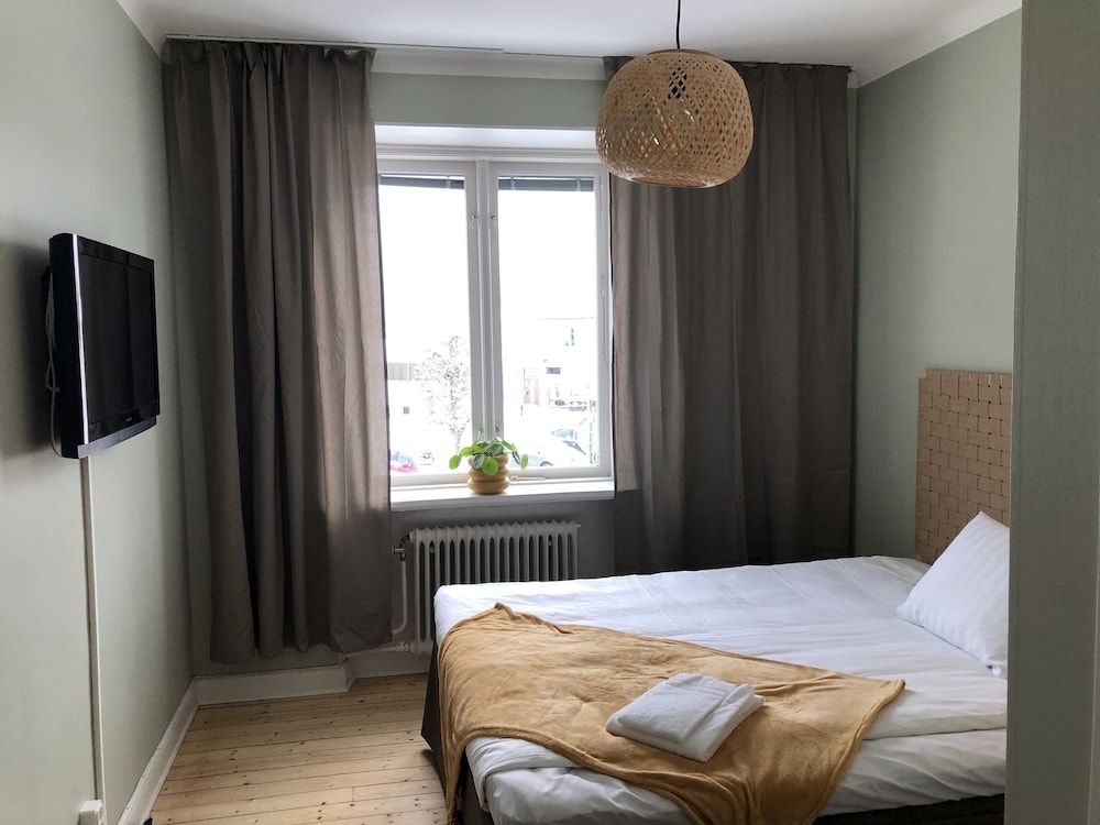Standard Single Room, Private Bathroom