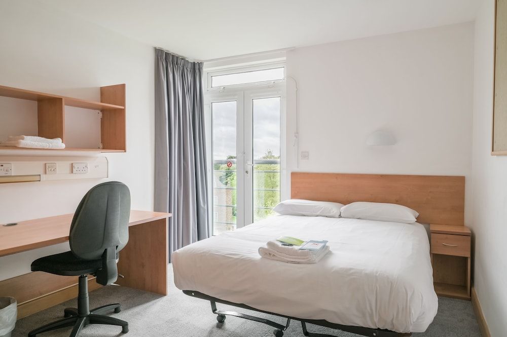 Double Room, 1 Double Bed, Private Bathroom (No TV)