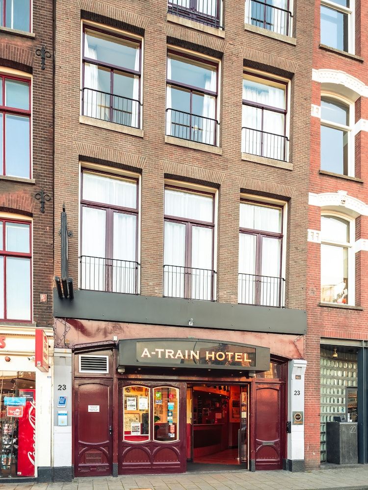 undefined A Train Hotel 2