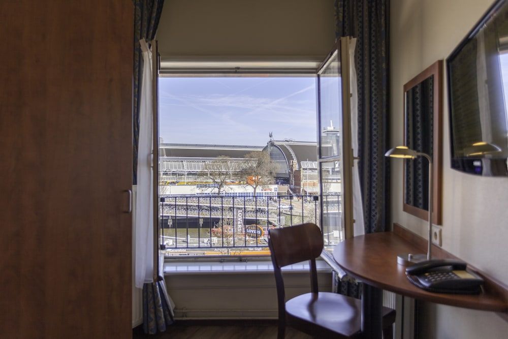 A Train Hotel Double or Twin Room 4