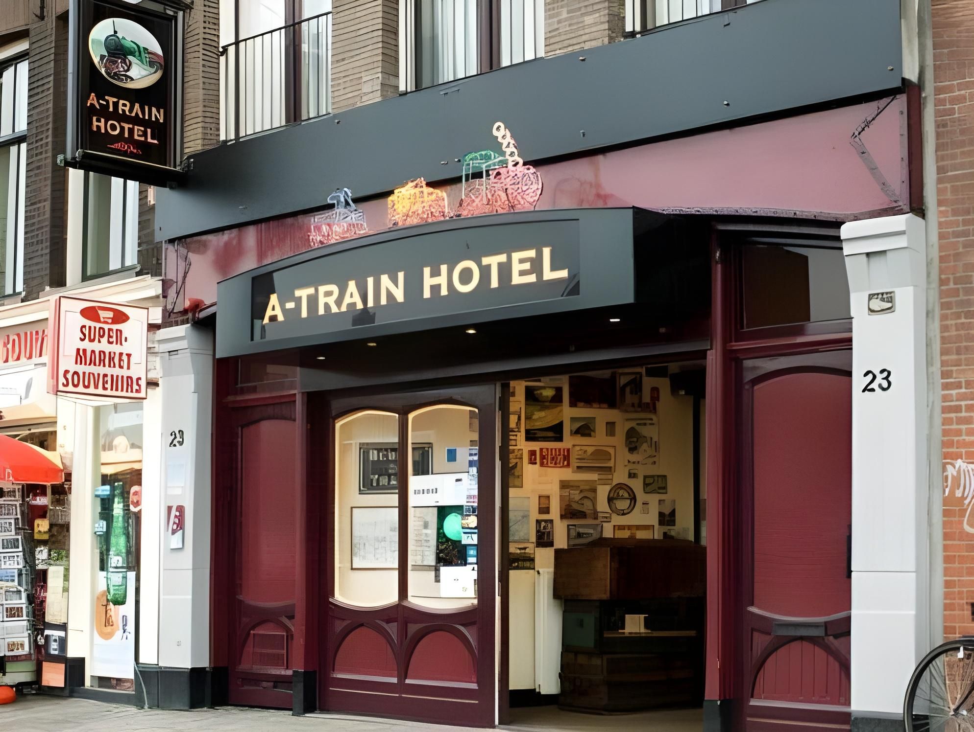 undefined A Train Hotel 9