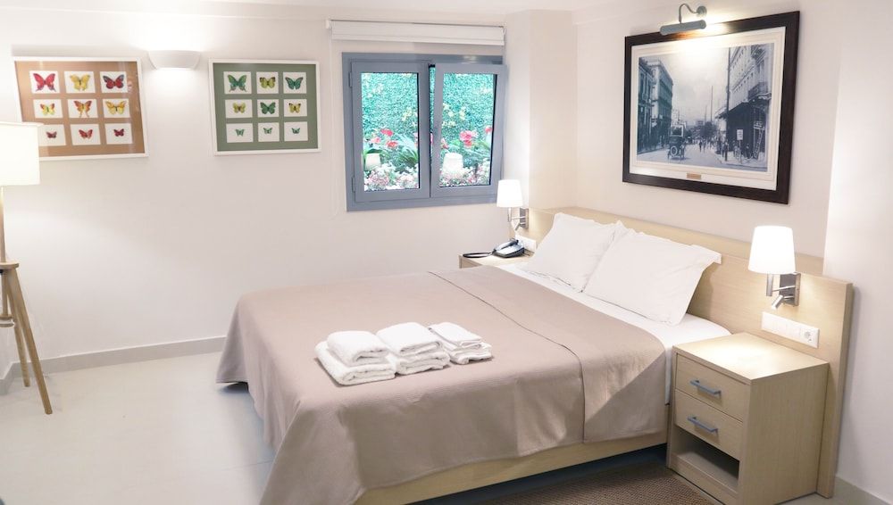 undefined Gallery Suites & Residences, Piraeus