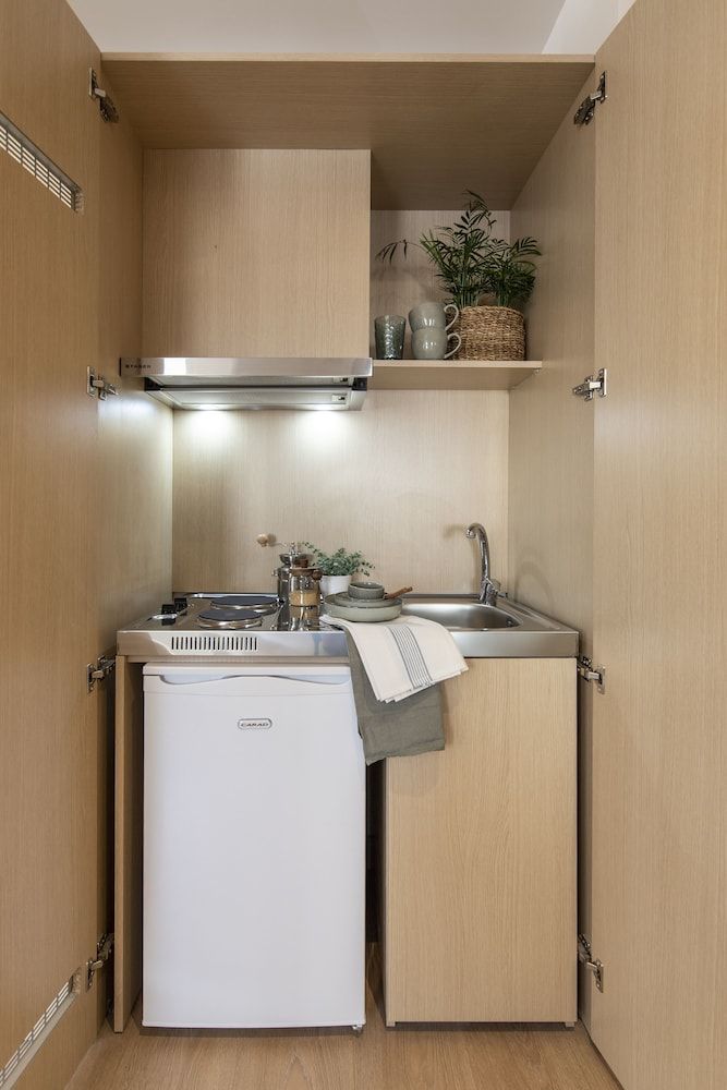 undefined Gallery Suites & Residences, Piraeus 10