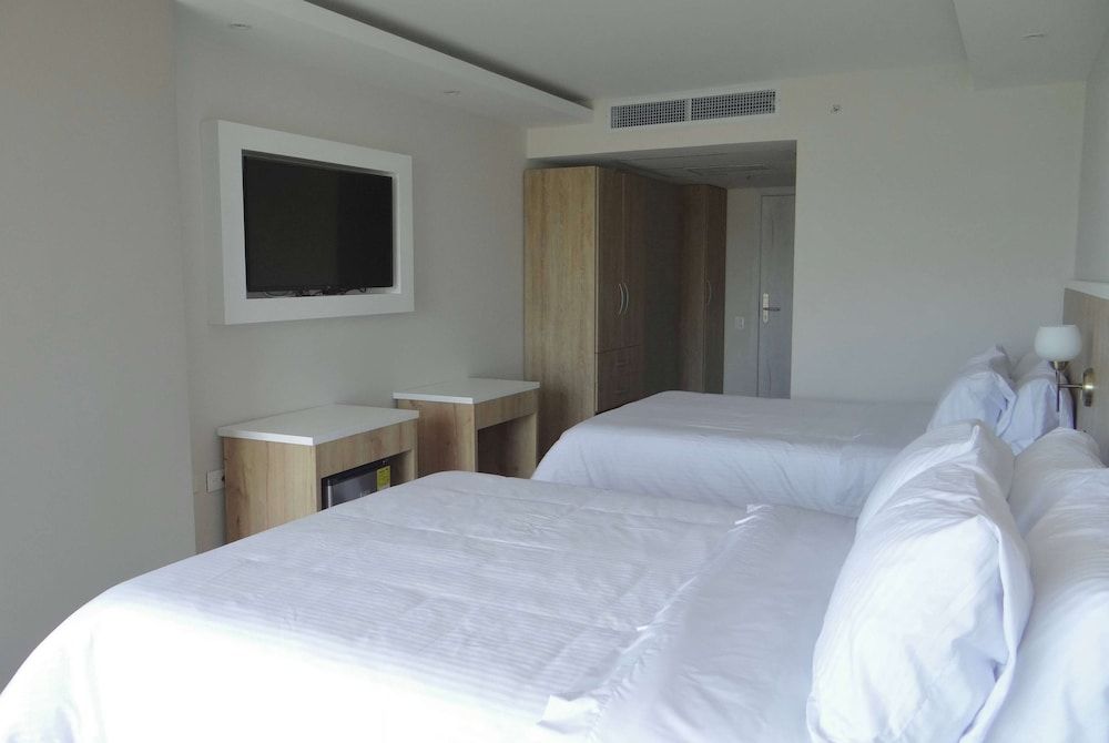 Family Room, 2 Double Beds, Non Smoking