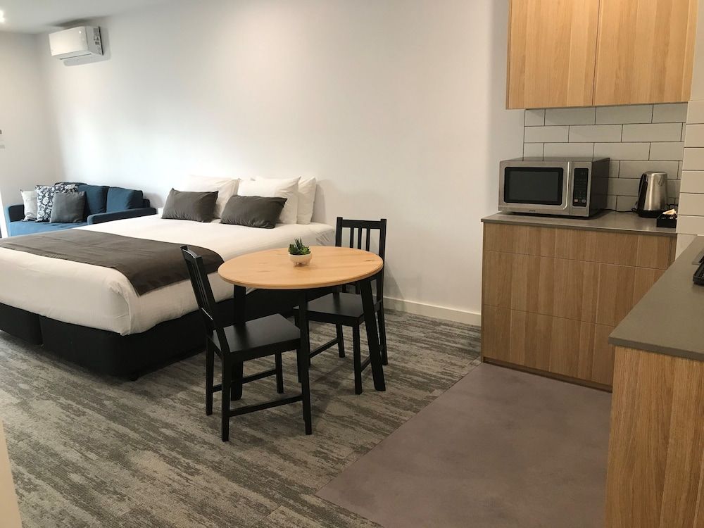 Superior King Room - Non pet friendly