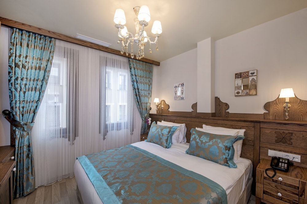 Perapolis Hotel Standard Double Room, 1 King Bed 2