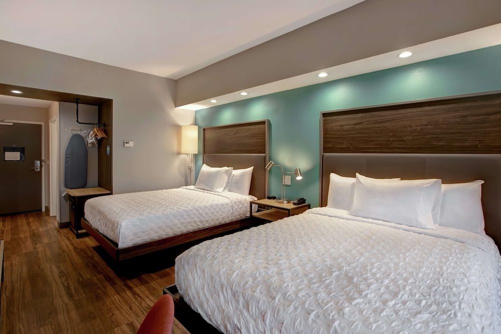 Room, 2 Queen Beds