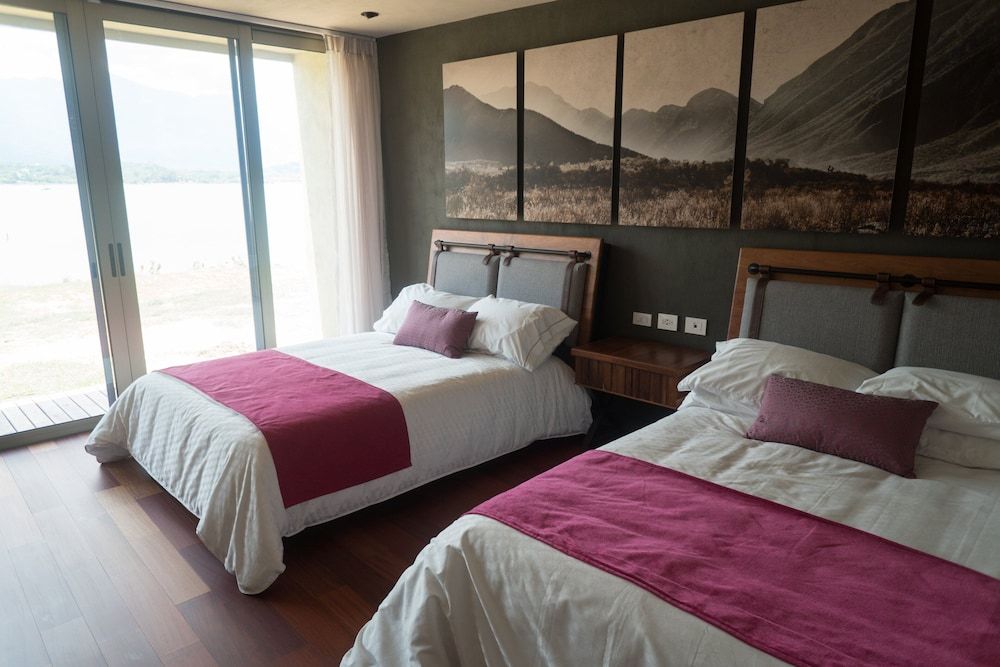 Deluxe Room, 2 Double Beds