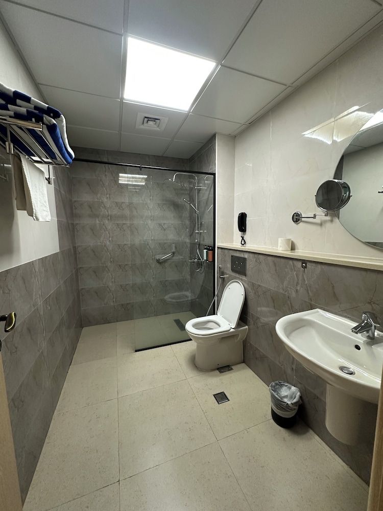 undefined Wescott Plaza Hotel Apartment 5