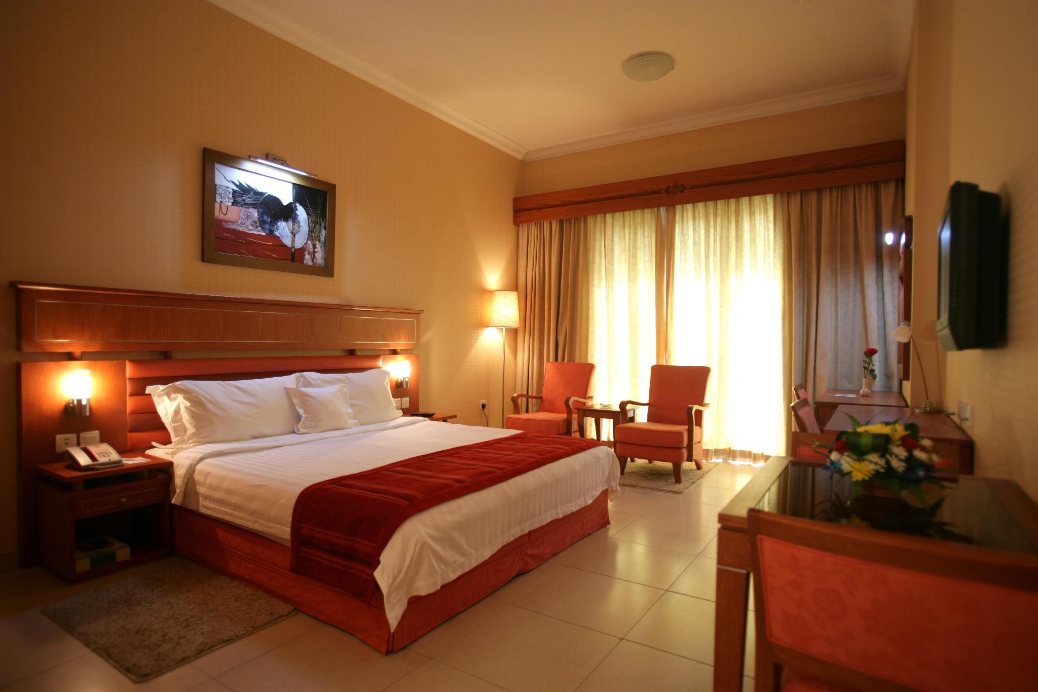Wescott Plaza Hotel Apartments