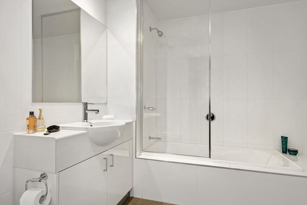 Quest Cheltenham One Bedroom Apartment 4