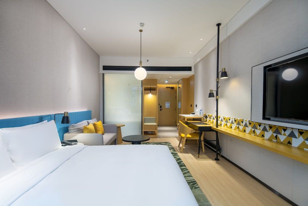 undefined Hilton Garden Inn Shenzhen Nanshan Avenue 5
