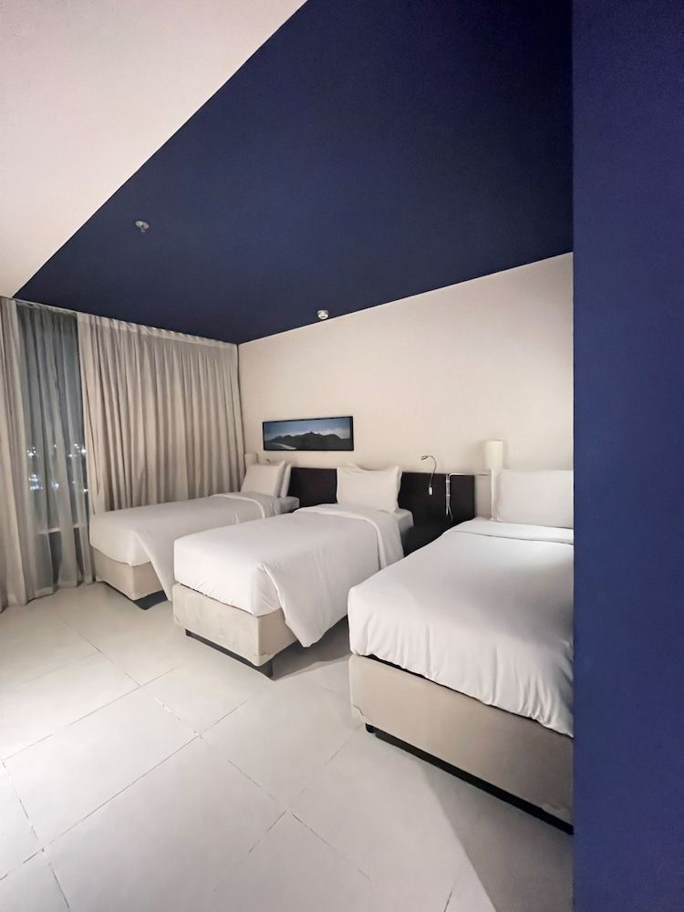 Superior Room, 3 Twin Beds, Non Smoking
