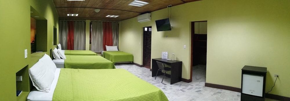 Superior Family Room(Up to 8 Guests)