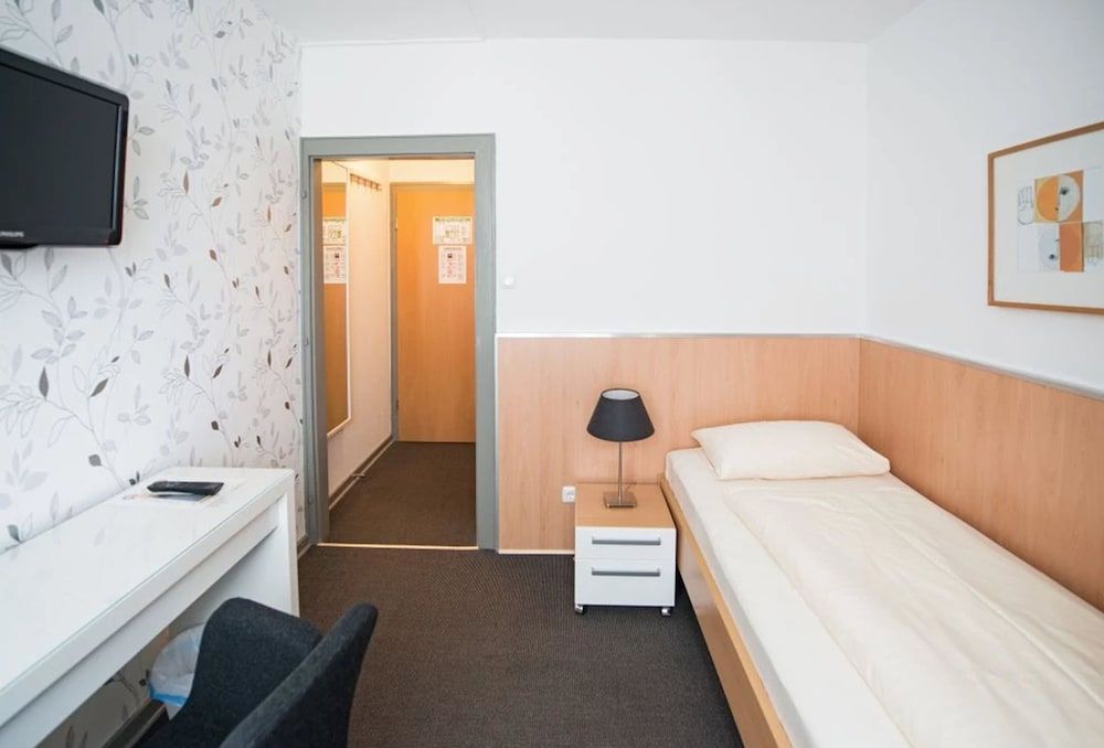 Hotel Flämischer Hof Basic Single Room 2