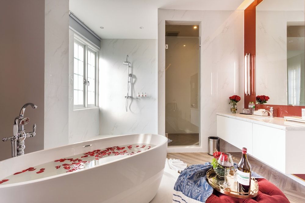 La Seine Hotel Grand Double Room 4