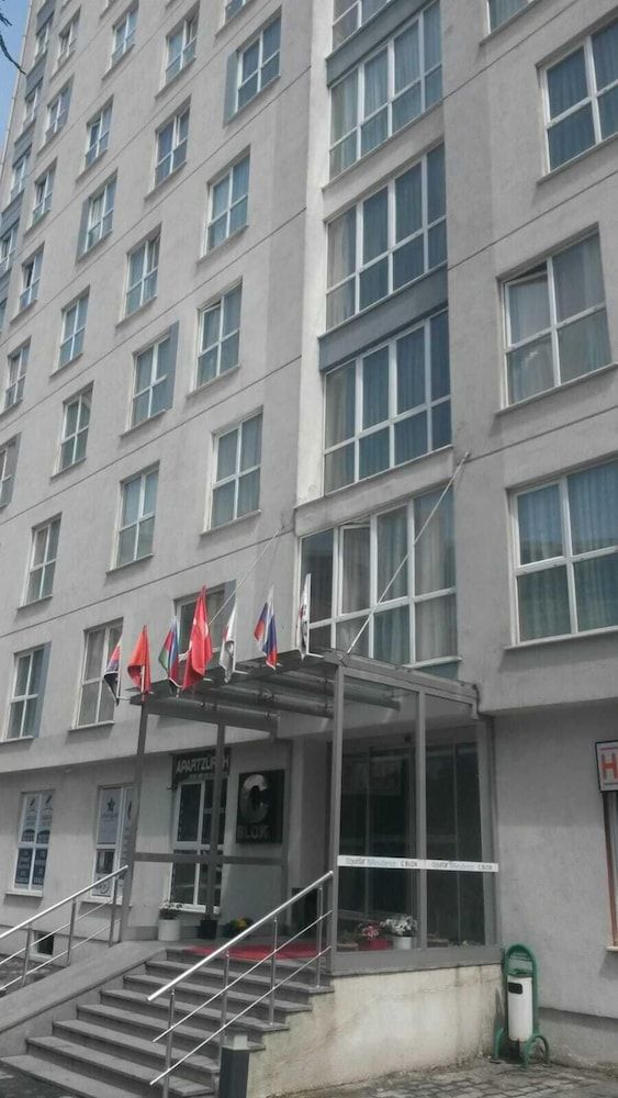 undefined Pin Suites