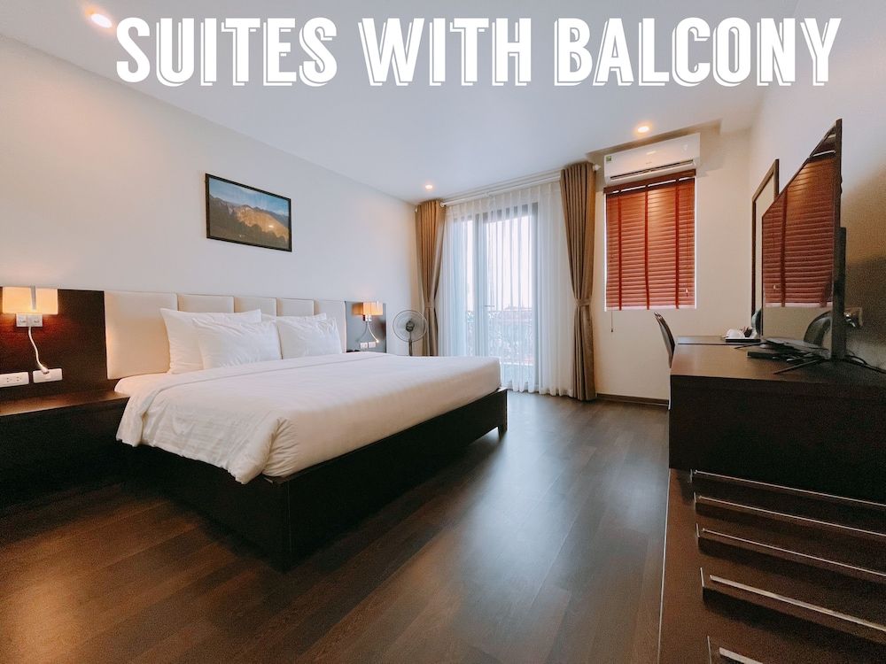 Paragon Noi Bai Hotel and Pool Suite, Balcony