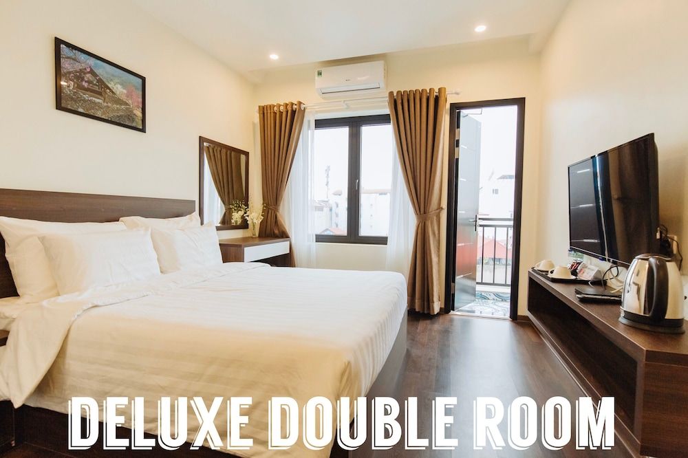 undefined Paragon Noi Bai Hotel and Pool