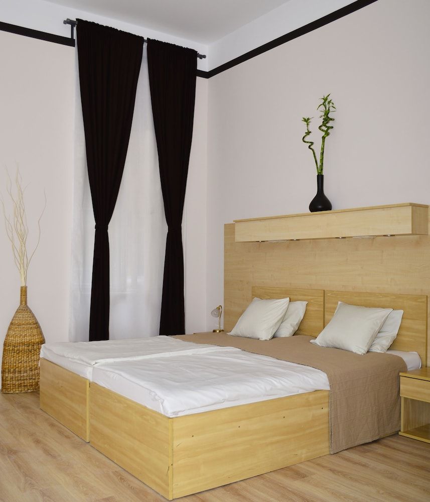 Centrooms House Standard Double or Twin Room 6