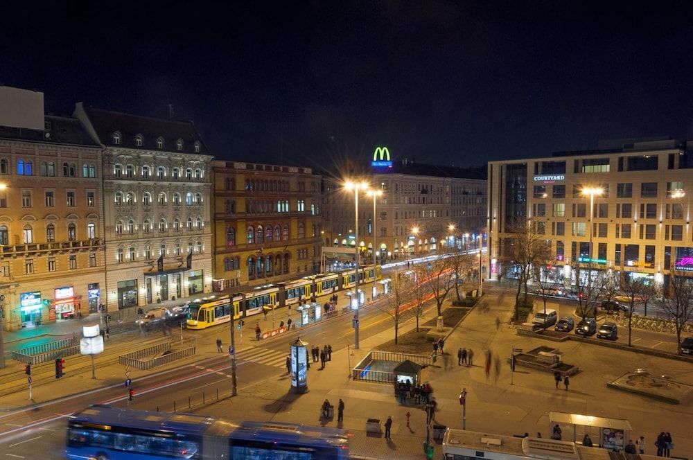 undefined Centrooms House 7