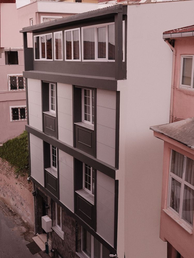 undefined The Laila Hotel 8