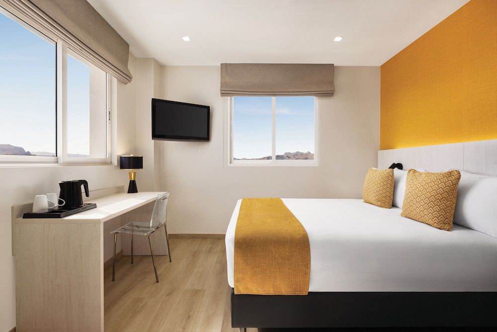 Deluxe Room, 1 Double Bed, Mountain View